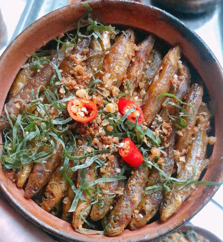 Cá còm kho nghệ và nỗi nhớ xứ Nghệ của tôi - Ảnh 1. Cá còm kho nghệ và nỗi nhớ xứ Nghệ của tôi - Ảnh 1.